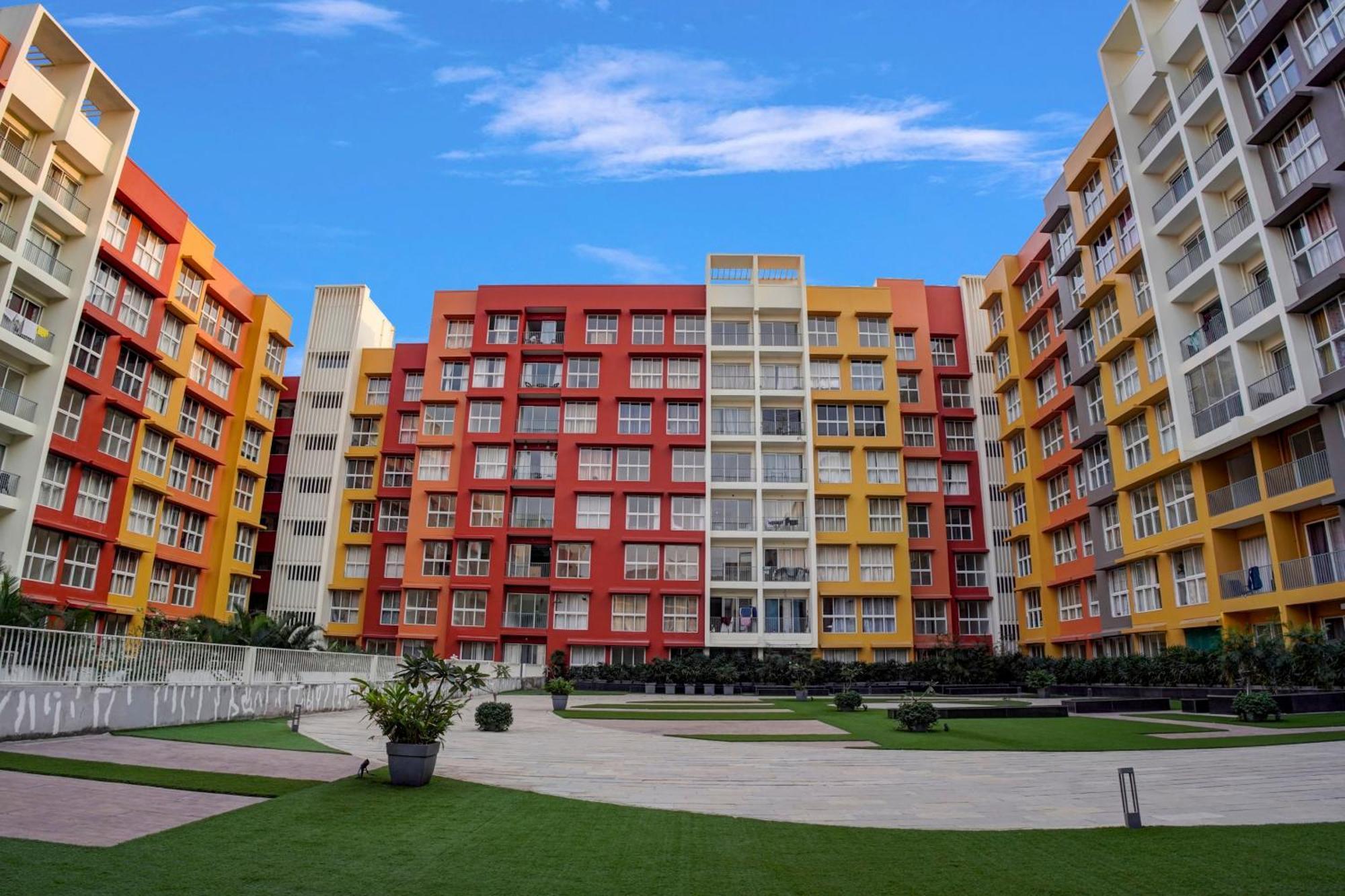 Flagship Santoshi Holiday Home 다볼림 외부 사진